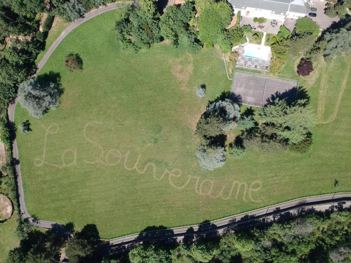 La Souveraine サン・ジュニ・ラヴァル エクステリア 写真